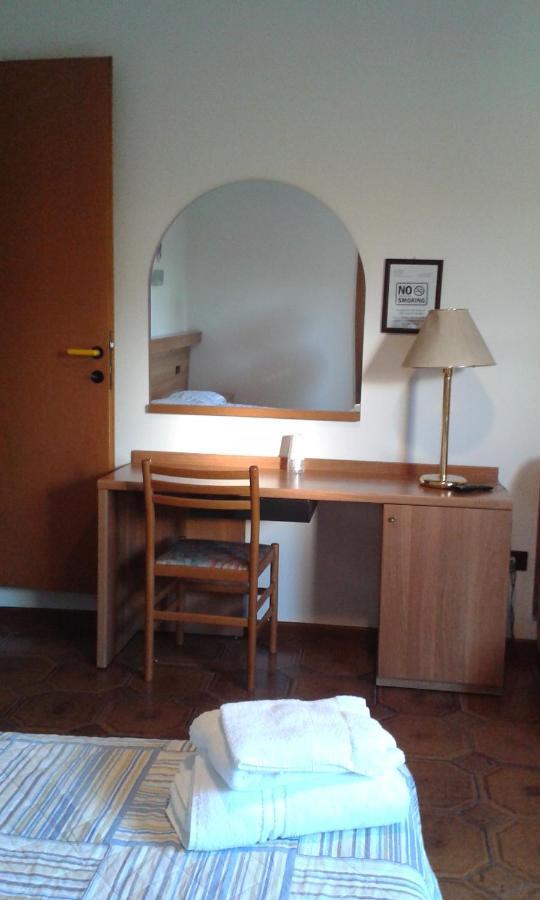 Hotel Regina Campolongo Maggiore Экстерьер фото