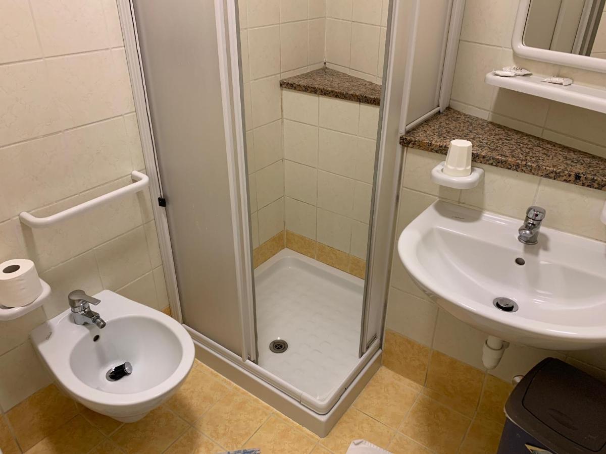 Hotel Regina Campolongo Maggiore Экстерьер фото